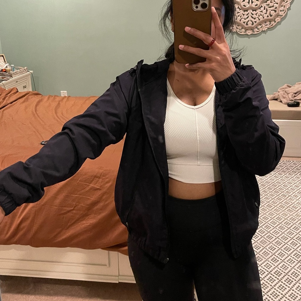windbreaker (4)